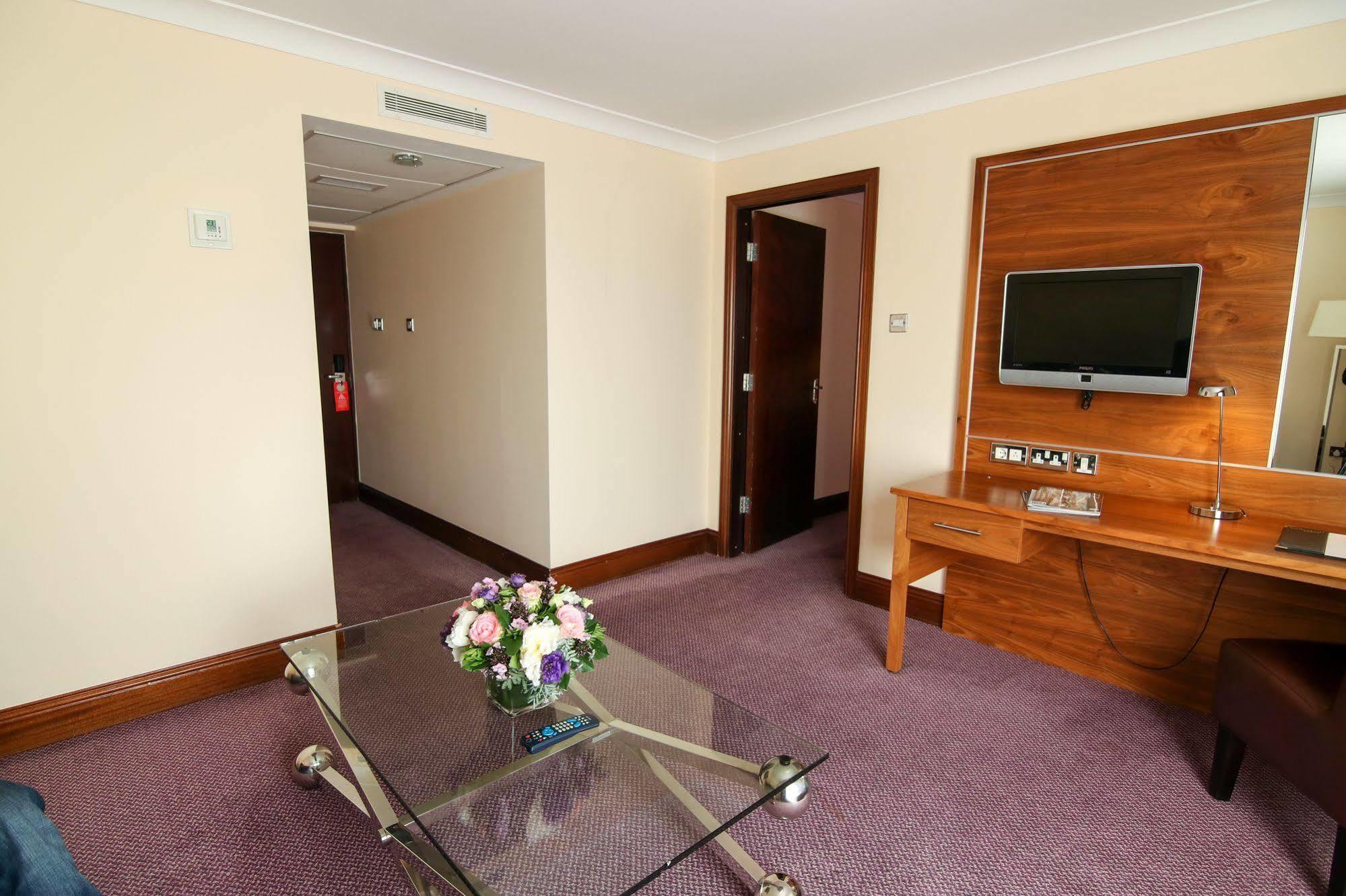 เดอะ กรีน Hotel ดับลิน ภายนอก รูปภาพ